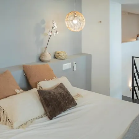 Del Parque Flats San Andres Apartment Malaga